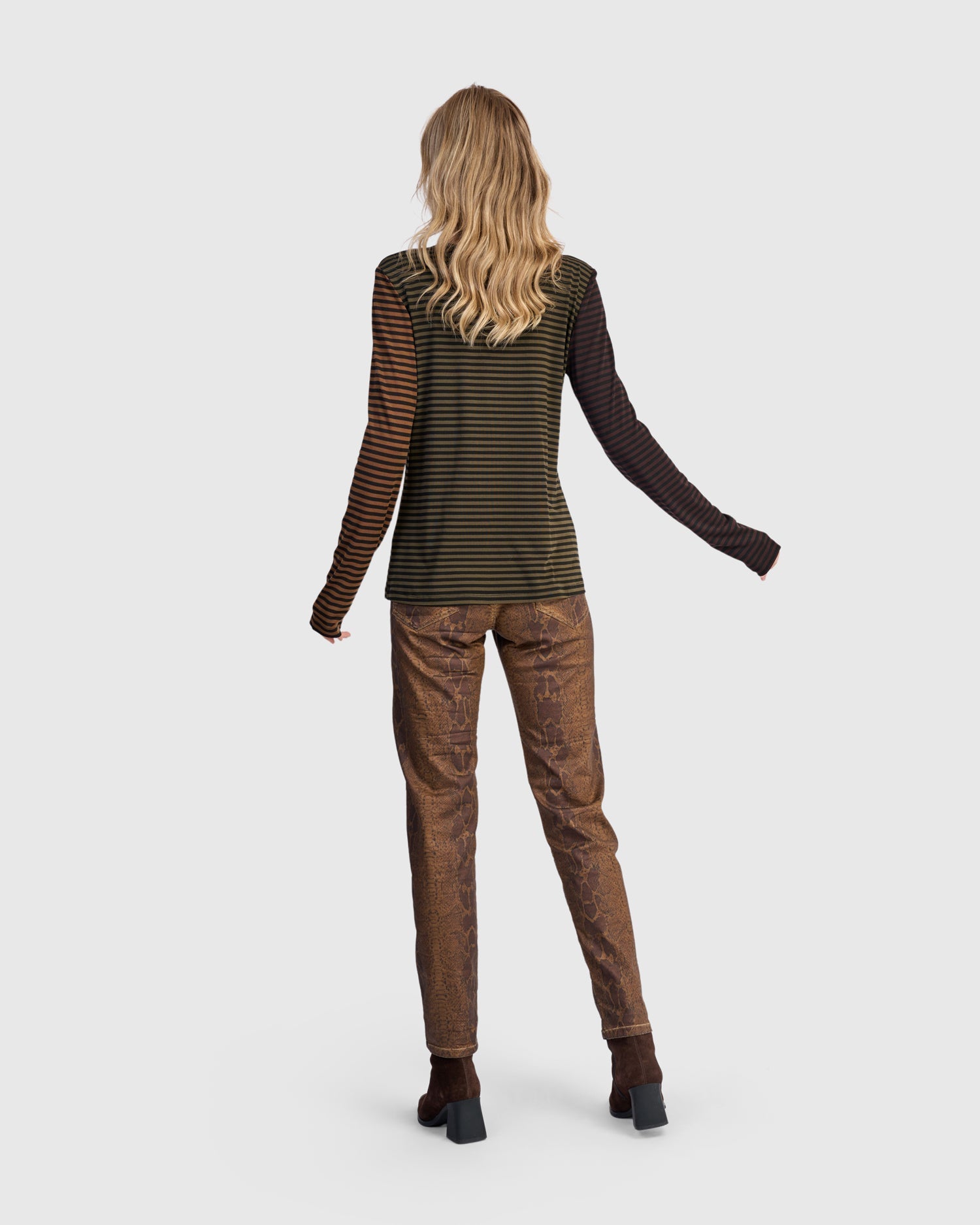 Urban Layering Hip Tee, Stripes