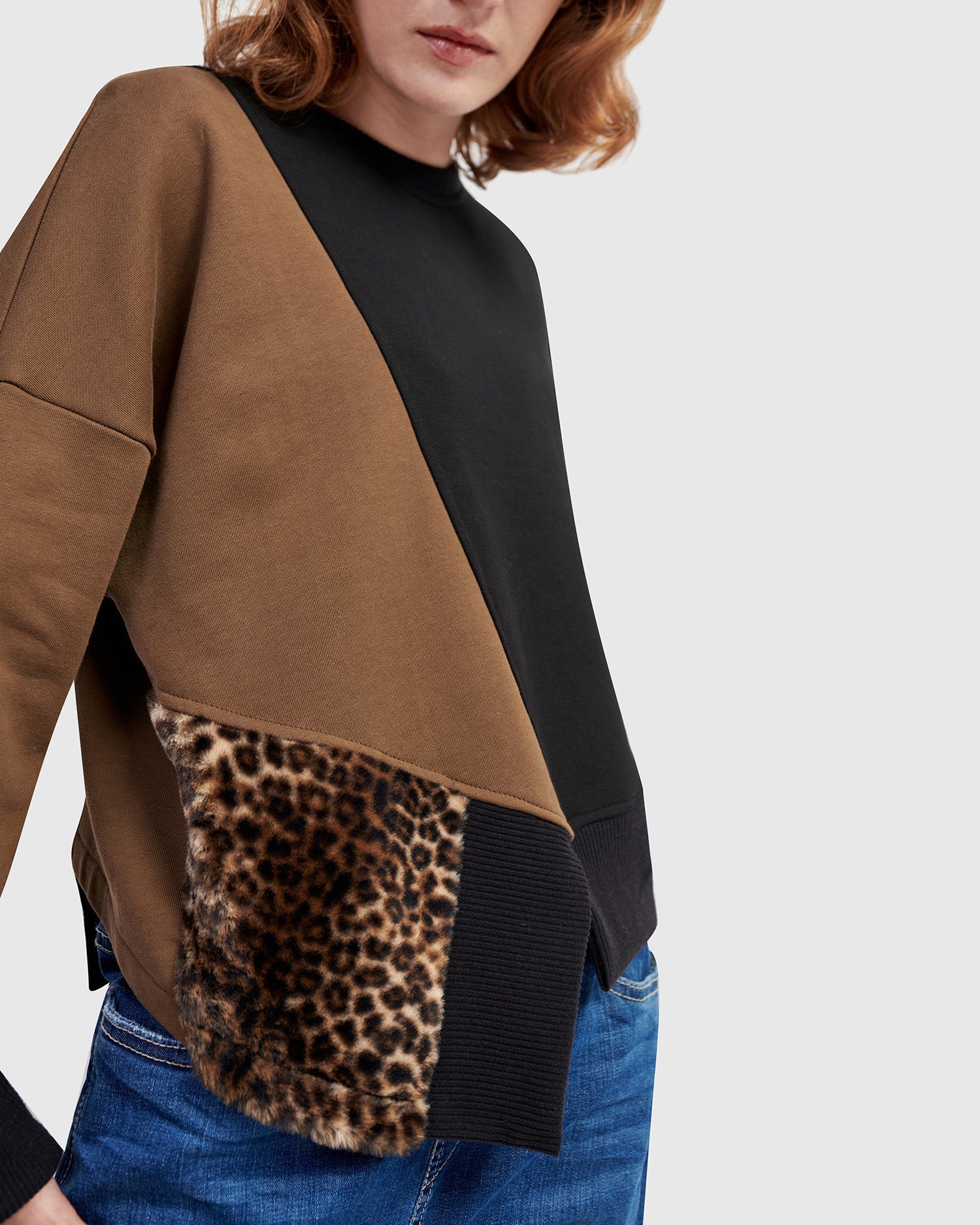 Urban Lair Crewneck Top, Mix